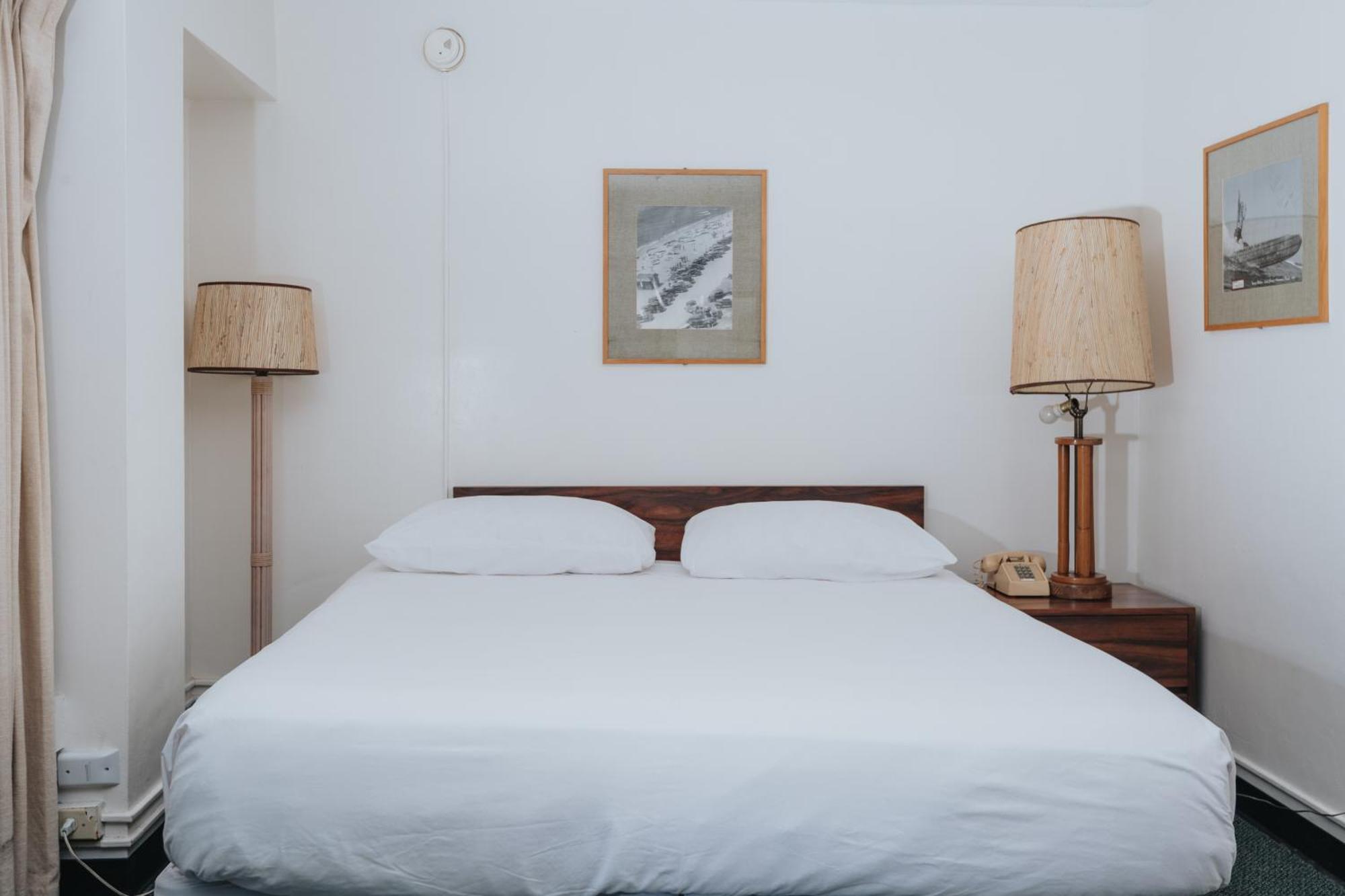 รอยัล โกรฟ ไวกีกิ Hotel โฮโนลูลู ภายนอก รูปภาพ