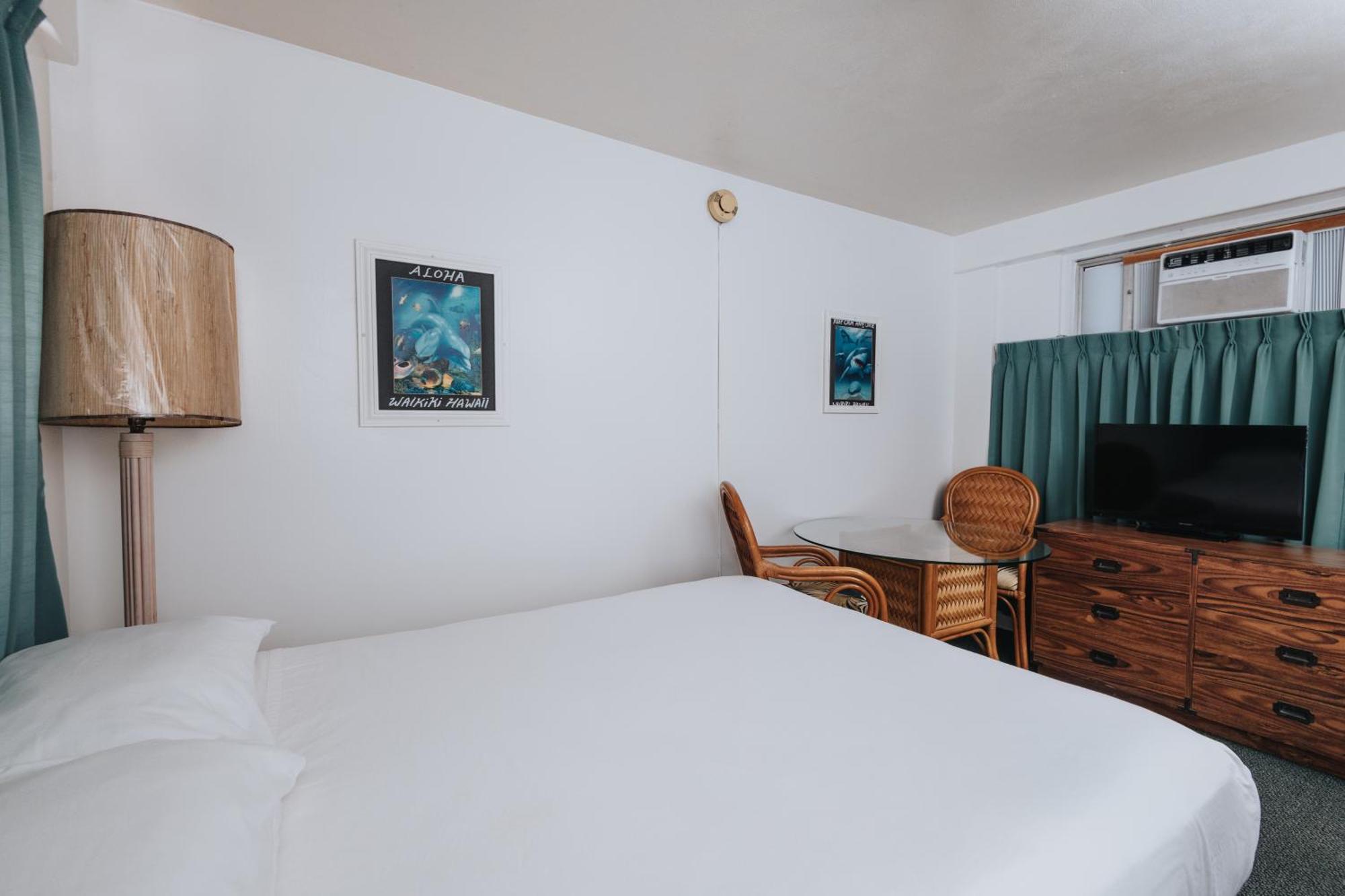 รอยัล โกรฟ ไวกีกิ Hotel โฮโนลูลู ภายนอก รูปภาพ
