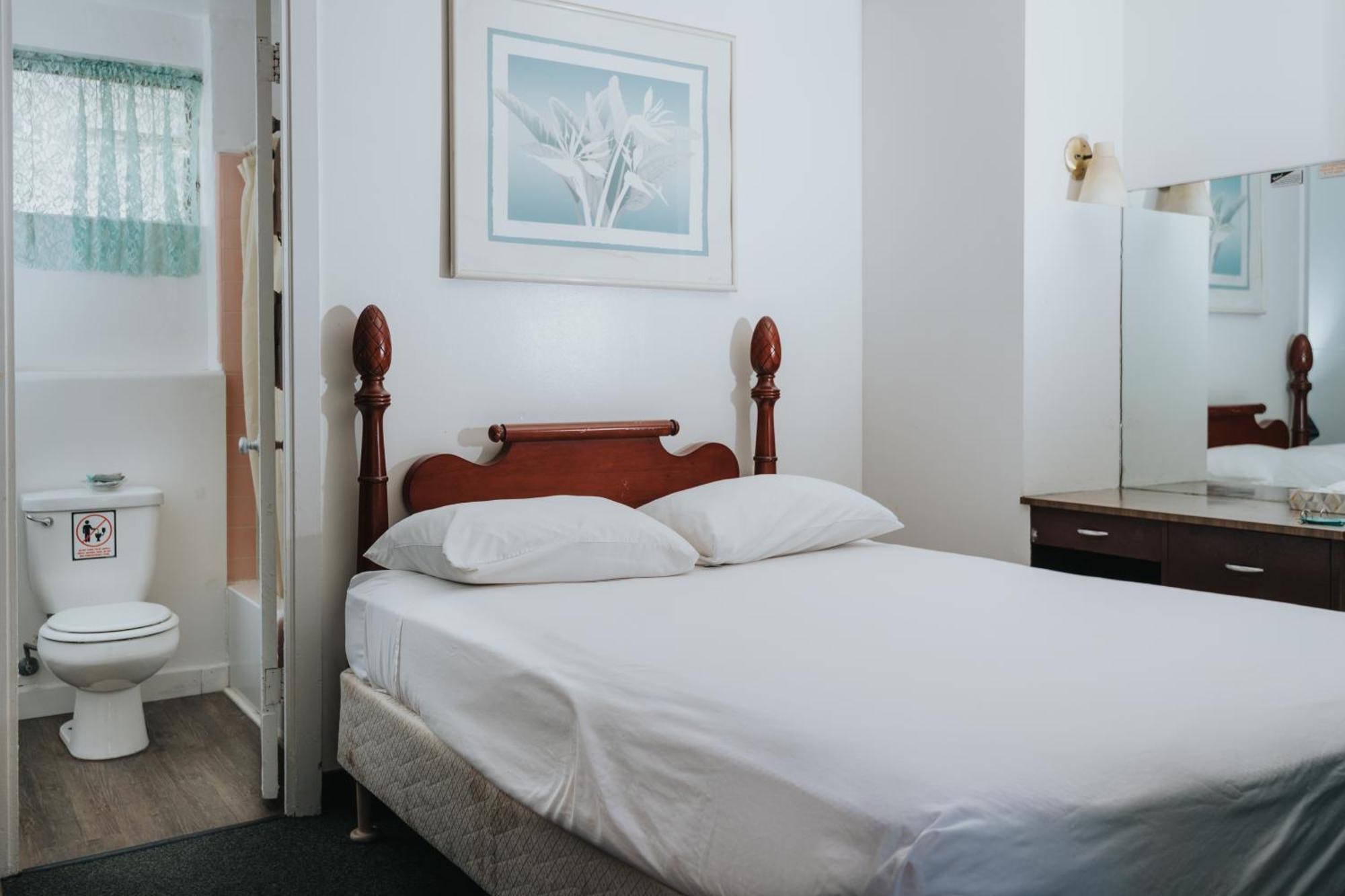 รอยัล โกรฟ ไวกีกิ Hotel โฮโนลูลู ภายนอก รูปภาพ