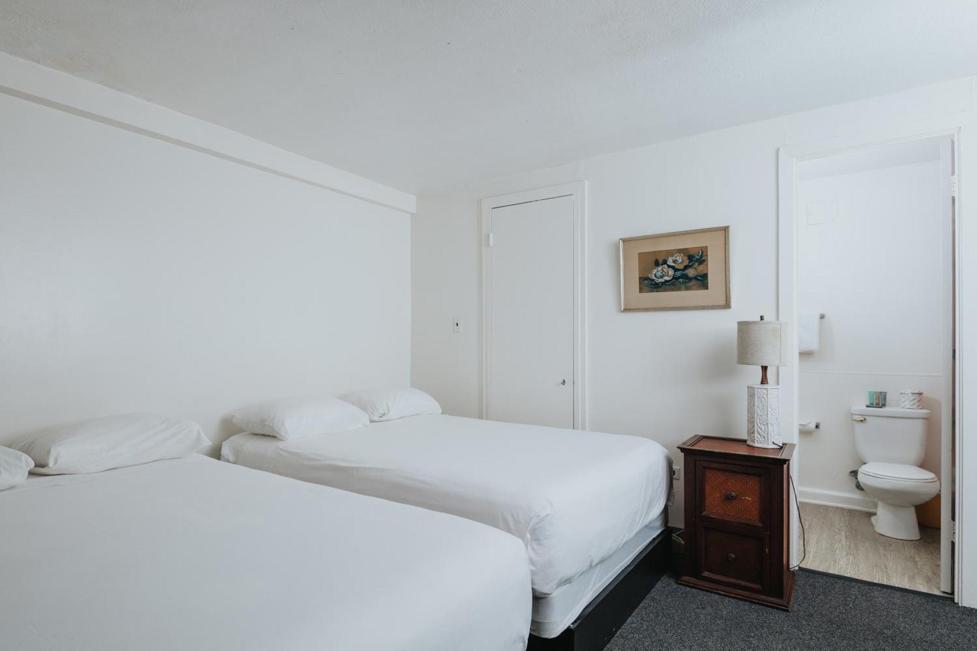 รอยัล โกรฟ ไวกีกิ Hotel โฮโนลูลู ภายนอก รูปภาพ